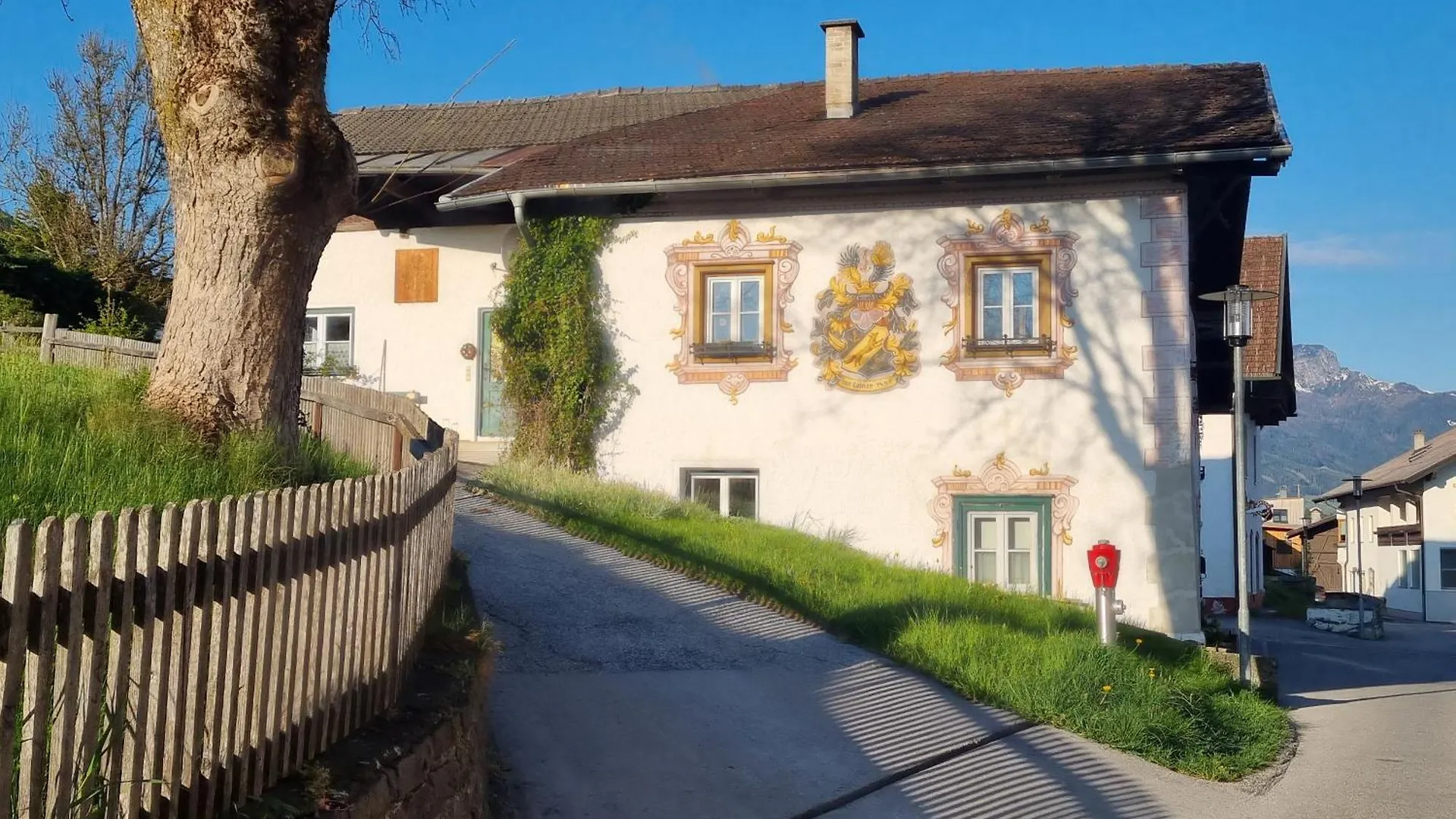 Uriges Apartment In Der Alten Schmiede 因斯布鲁克
