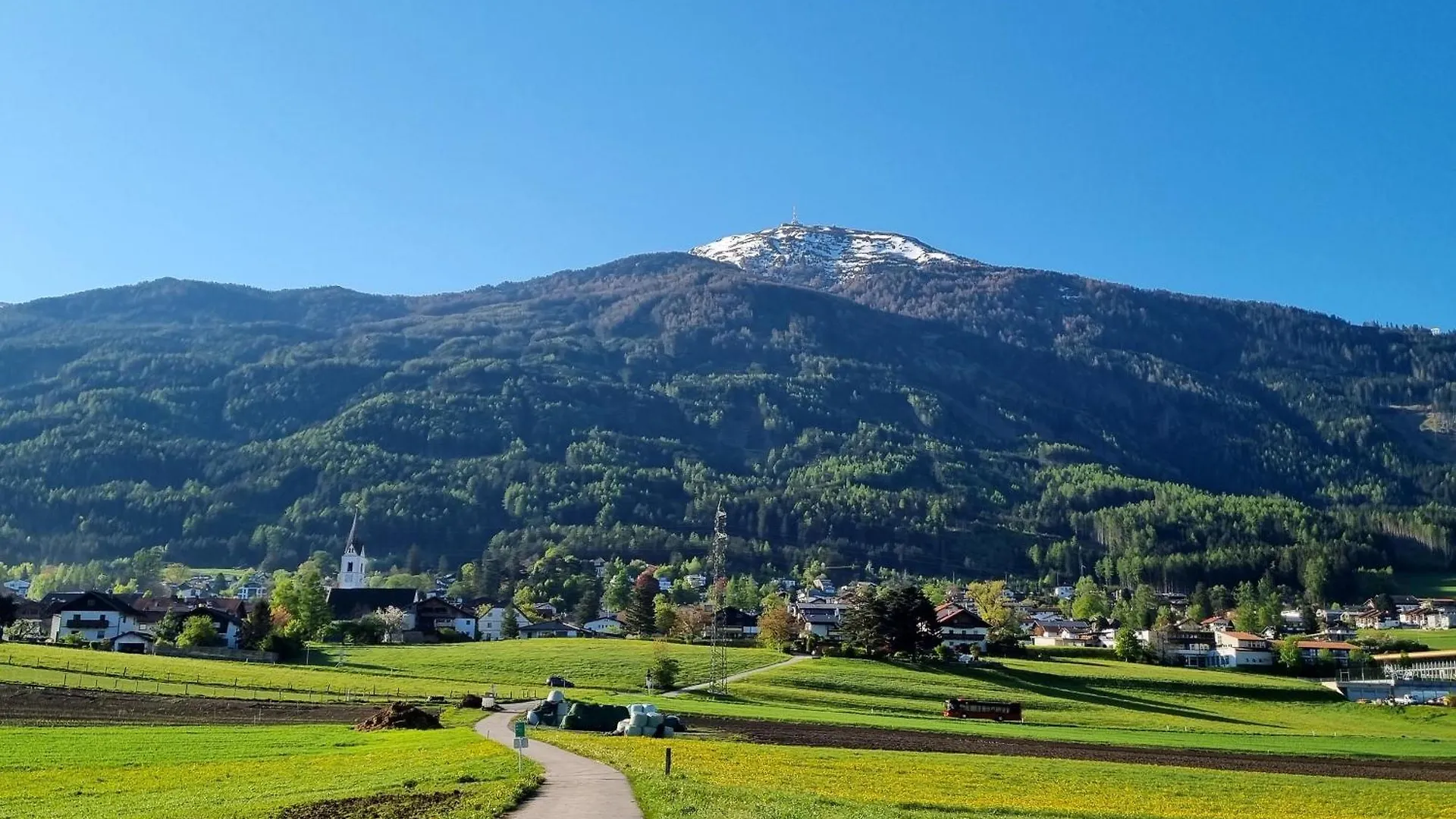 Uriges Apartment In Der Alten Schmiede Innsbruck